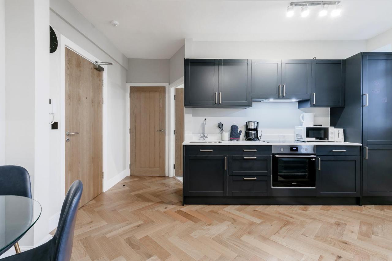 Bright Apartments Near Marble Arch And Hyde Park Лондон Екстериор снимка