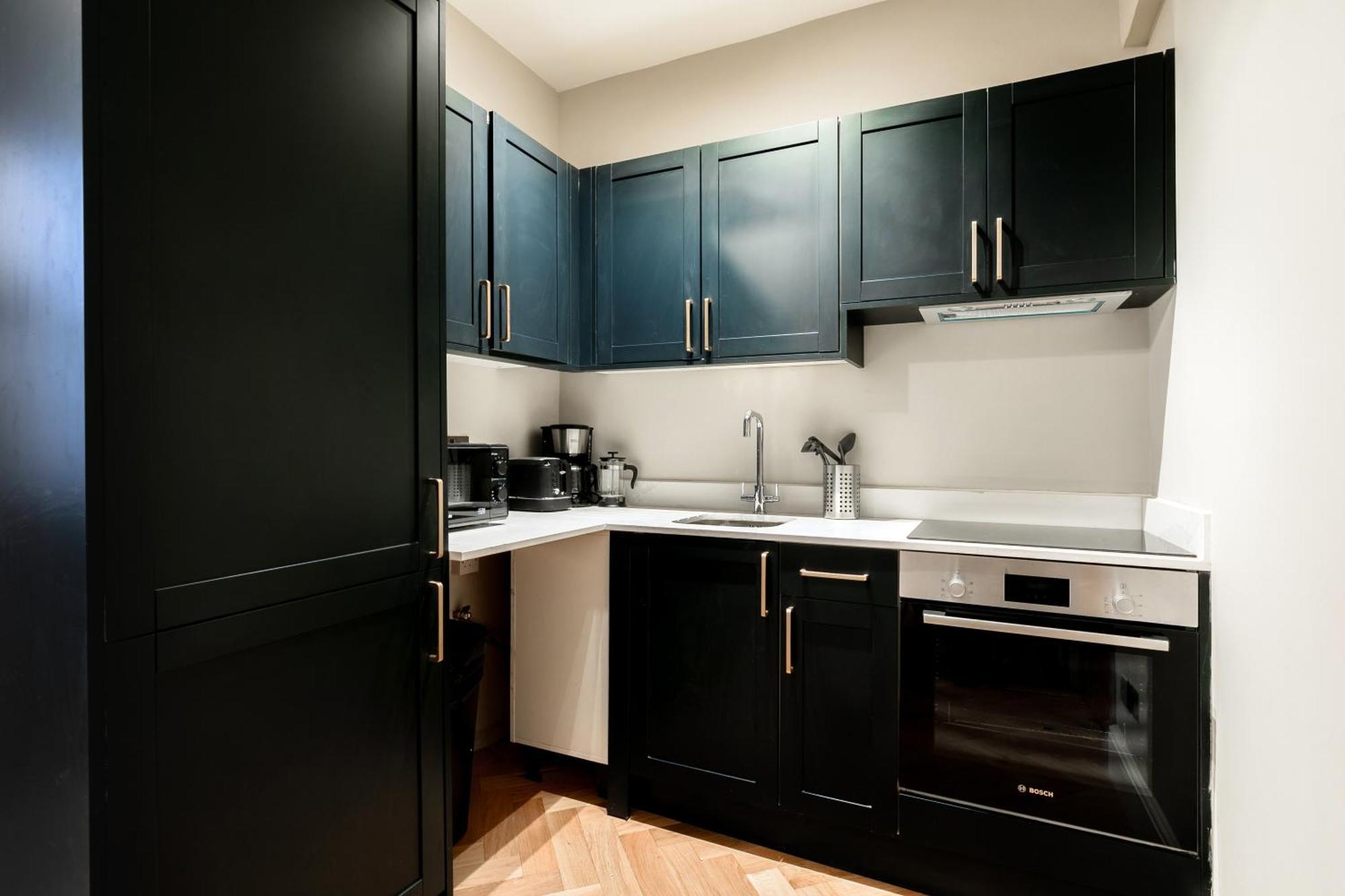Bright Apartments Near Marble Arch And Hyde Park Лондон Стая снимка