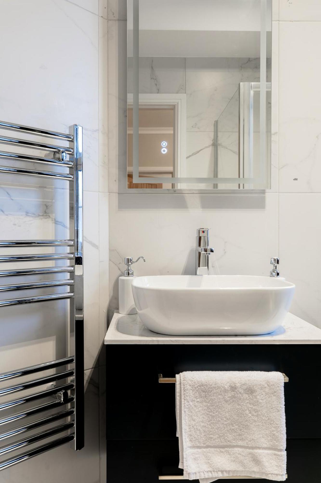 Bright Apartments Near Marble Arch And Hyde Park Лондон Стая снимка